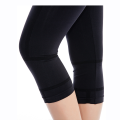 Custom Seamless Cropped Leggings from China Activewear Factory