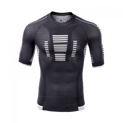 Man's Seamless Compression Energy T-Shirt