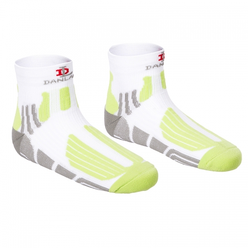 China Activewear Factory: Marathon Energy Sports Socks That Are Available in a Variety of Colors and Sizes