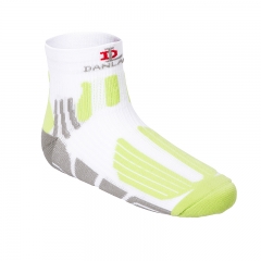 China Activewear Factory: Marathon Energy Sports Socks That Are Available in a Variety of Colors and Sizes